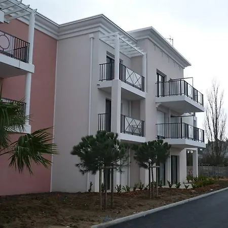 Апарт-отель Adonis