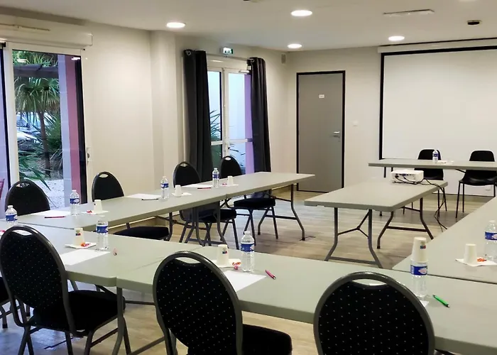 شقة فندقية Adonis