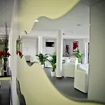 Apart-hotel Adonis 3*