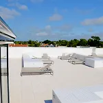 Apart-hotel Adonis 3*