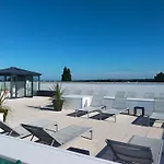 Adonis Appart hôtel 3*