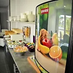 Apart-hotel Adonis 3*