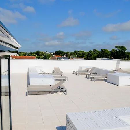 Aparthotel Adonis 3*