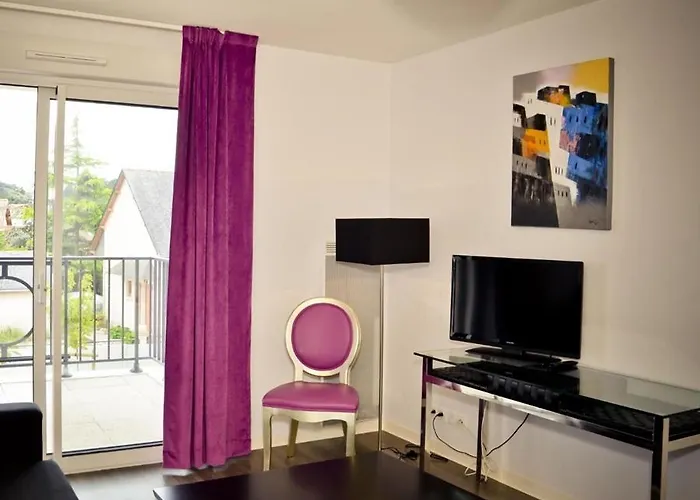 Adonis Apart Otel 3*